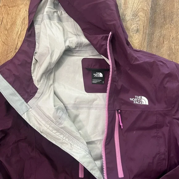 The North Face Terrain Vista 3L Pro Jacket - Picture 4 of 5
